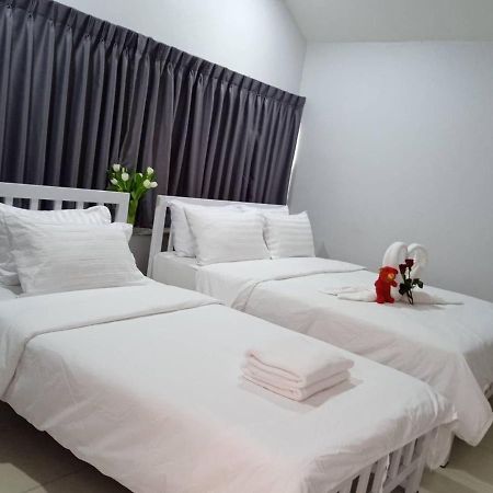 Nk Guesthouse 1 Бангкок Экстерьер фото